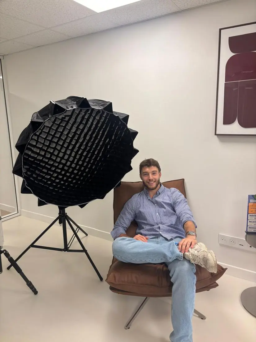 Bastien Guilloux dans son bureau du Silicone Valley à Gex